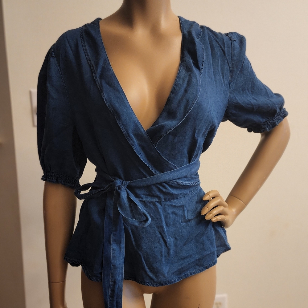 Denim wrap shirt old navy size small